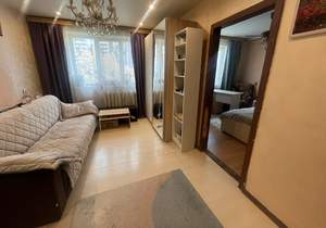3-к квартира, вторичка, 60м2, 3/5 этаж
