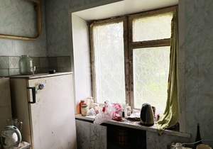 2-к квартира, вторичка, 42м2, 1/5 этаж