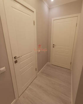 2-к квартира, вторичка, 72м2, 1/9 этаж