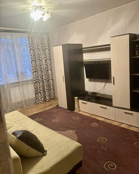 3-к квартира, вторичка, 60м2, 1/9 этаж