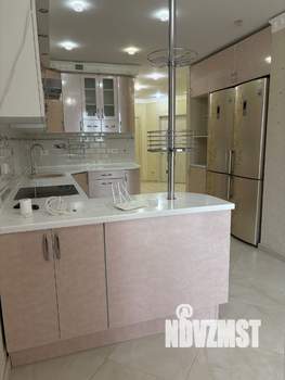 3-к квартира, вторичка, 99м2, 2/19 этаж