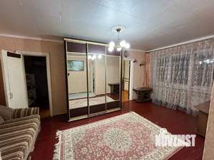 2-к квартира, вторичка, 44м2, 1/4 этаж