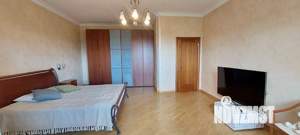2-к квартира, вторичка, 170м2, 5/6 этаж