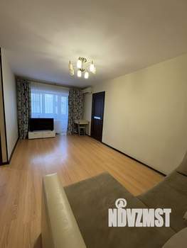 2-к квартира, вторичка, 45м2, 5/5 этаж