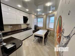 2-к квартира, вторичка, 66м2, 3/3 этаж