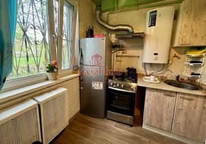 2-к квартира, вторичка, 43м2, 1/5 этаж