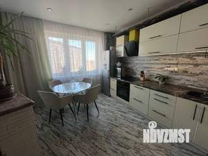 2-к квартира, вторичка, 56м2, 9/17 этаж