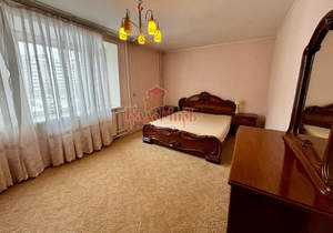 4-к квартира, вторичка, 141м2, 3/9 этаж