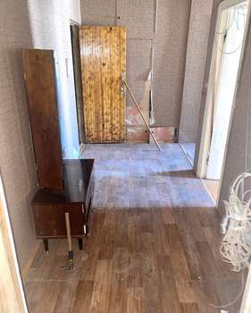 Студия квартира, вторичка, 52м2, 3/9 этаж