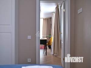 2-к квартира, вторичка, 39м2, 1/4 этаж