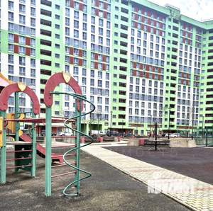 2-к квартира, вторичка, 60м2, 9/16 этаж