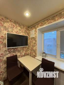 2-к квартира, вторичка, 42м2, 5/5 этаж