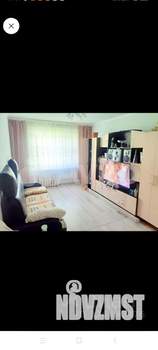 2-к квартира, вторичка, 42м2, 1/5 этаж