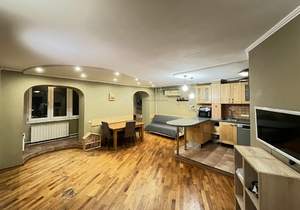 3-к квартира, вторичка, 110м2, 4/4 этаж