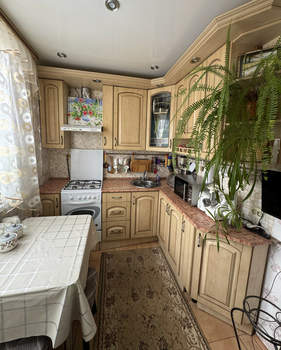 4-к квартира, вторичка, 60м2, 5/5 этаж