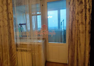 3-к квартира, вторичка, 80м2, 9/9 этаж