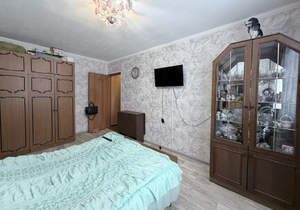 3-к квартира, вторичка, 61м2, 1/9 этаж