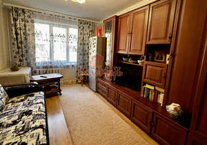 2-к квартира, вторичка, 42м2, 1/5 этаж