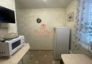 4-к квартира, вторичка, 78м2, 1/9 этаж