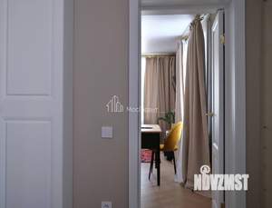 2-к квартира, вторичка, 39м2, 1/4 этаж