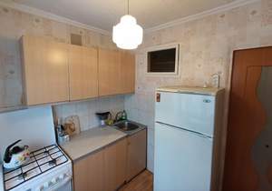 2-к квартира, вторичка, 43м2, 3/5 этаж