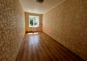 3-к квартира, вторичка, 56м2, 4/4 этаж