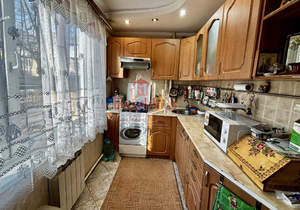 2-к квартира, вторичка, 42м2, 1/5 этаж