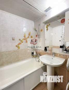 3-к квартира, вторичка, 69м2, 5/5 этаж