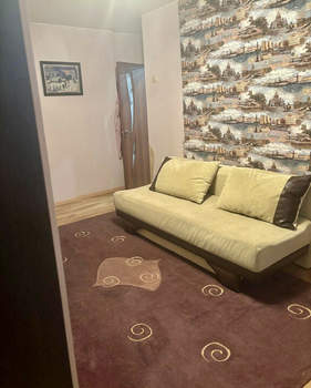 3-к квартира, вторичка, 60м2, 1/9 этаж
