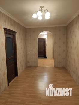 4-к квартира, вторичка, 129м2, 2/9 этаж