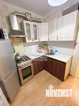 3-к квартира, вторичка, 61м2, 1/5 этаж