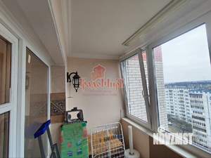 3-к квартира, вторичка, 80м2, 9/9 этаж