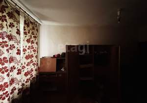 2-к квартира, вторичка, 42м2, 1/5 этаж