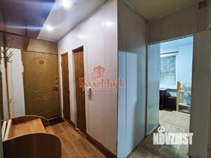 2-к квартира, вторичка, 42м2, 2/5 этаж