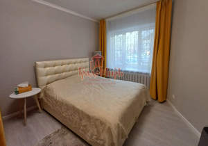 2-к квартира, вторичка, 72м2, 1/9 этаж