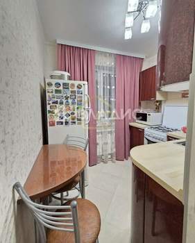 2-к квартира, вторичка, 45м2, 3/5 этаж