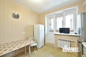 2-к квартира, вторичка, 76м2, 13/16 этаж