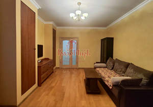 3-к квартира, вторичка, 80м2, 9/9 этаж