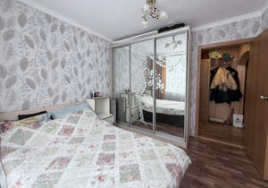 3-к квартира, вторичка, 61м2, 1/9 этаж