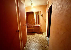 2-к квартира, вторичка, 40м2, 5/5 этаж