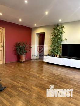 4-к квартира, вторичка, 109м2, 9/9 этаж