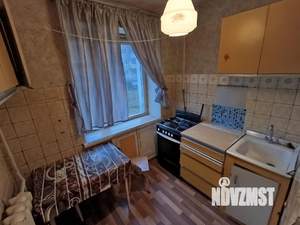 2-к квартира, вторичка, 37м2, 1/5 этаж