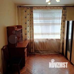 2-к квартира, вторичка, 42м2, 1/5 этаж