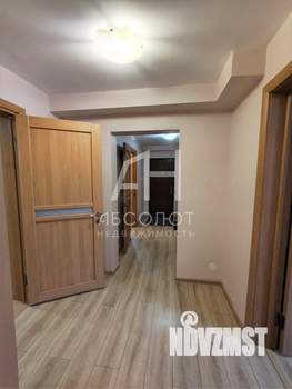 3-к квартира, вторичка, 68м2, 1/17 этаж