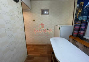 2-к квартира, вторичка, 46м2, 3/5 этаж