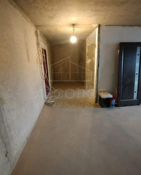 2-к квартира, вторичка, 55м2, 1/5 этаж