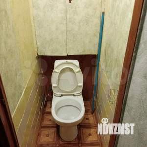 2-к квартира, вторичка, 42м2, 1/5 этаж