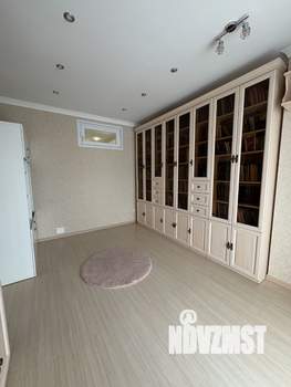 3-к квартира, вторичка, 99м2, 2/19 этаж