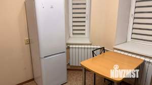 2-к квартира, вторичка, 57м2, 1/10 этаж