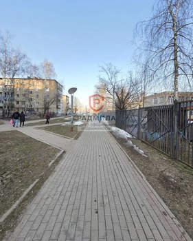 2-к квартира, вторичка, 39м2, 1/5 этаж